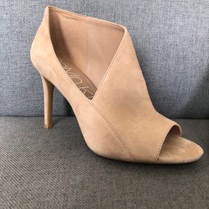 Heels 8.5 Calvin Klein